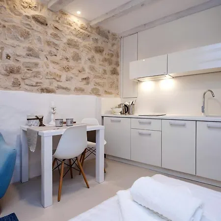 Luna And Appartement
